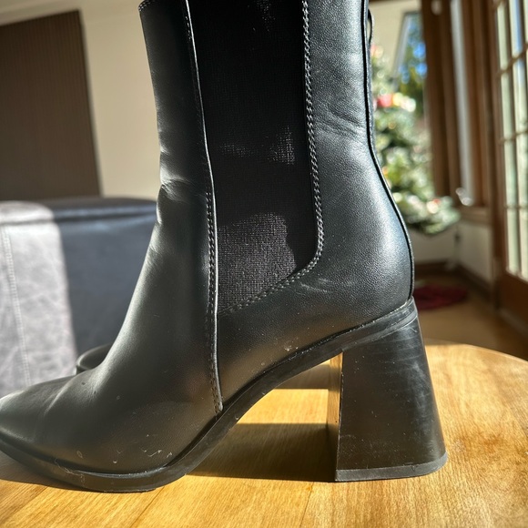 Zara Sleek Black Ankle Booties - Picture 6 of 13